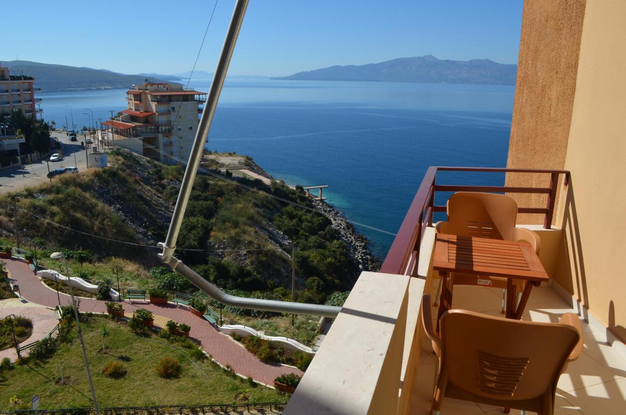 Sunset Penthouse Apartment Sarandë Exterior foto