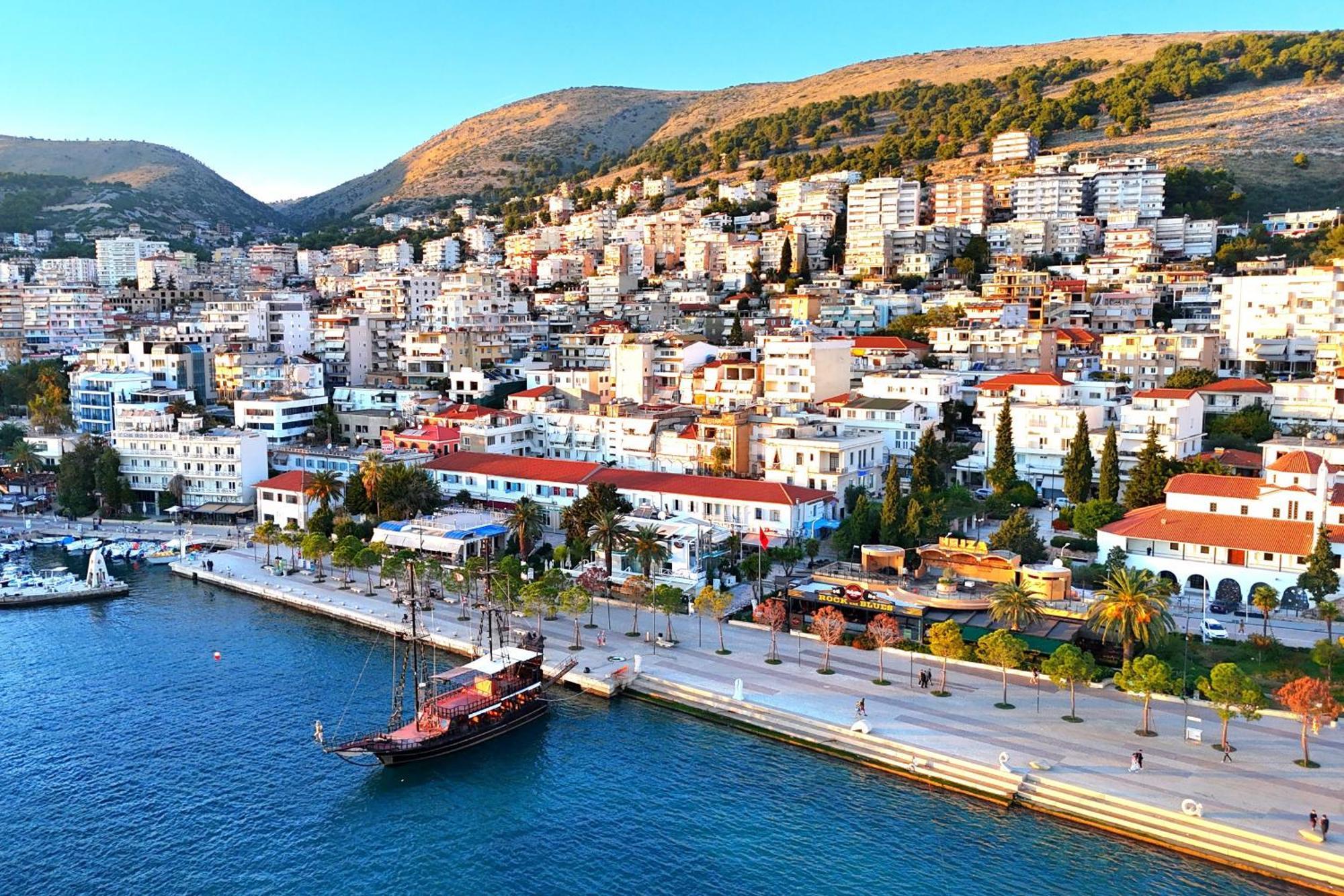 Sunset Penthouse Apartment Sarandë Exterior foto