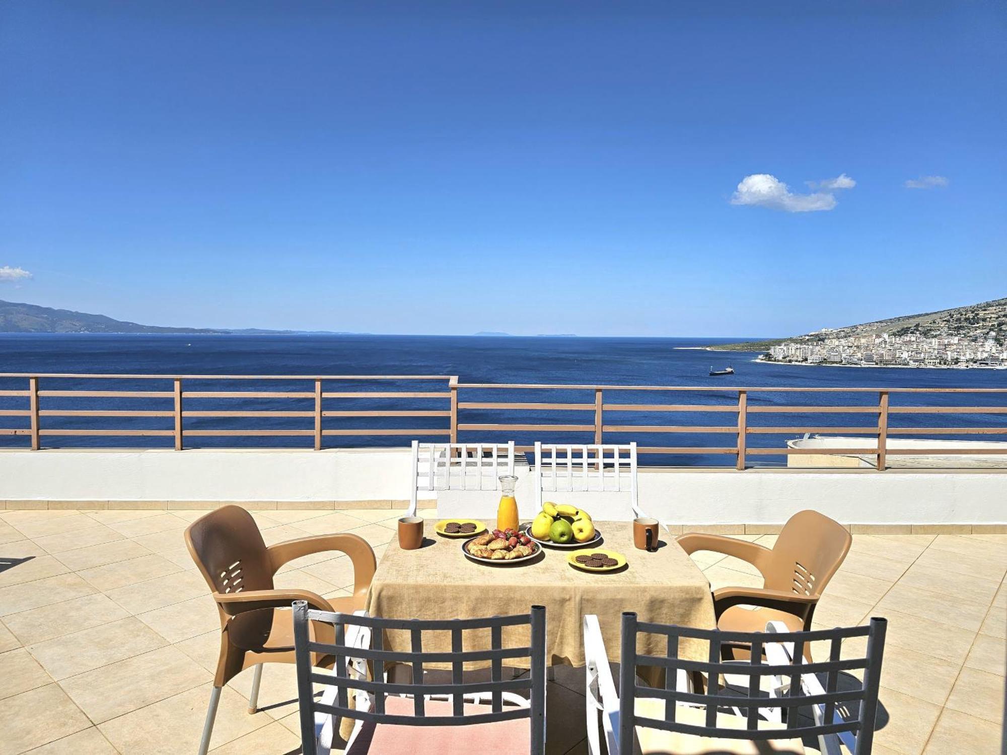 Sunset Penthouse Apartment Sarandë Exterior foto