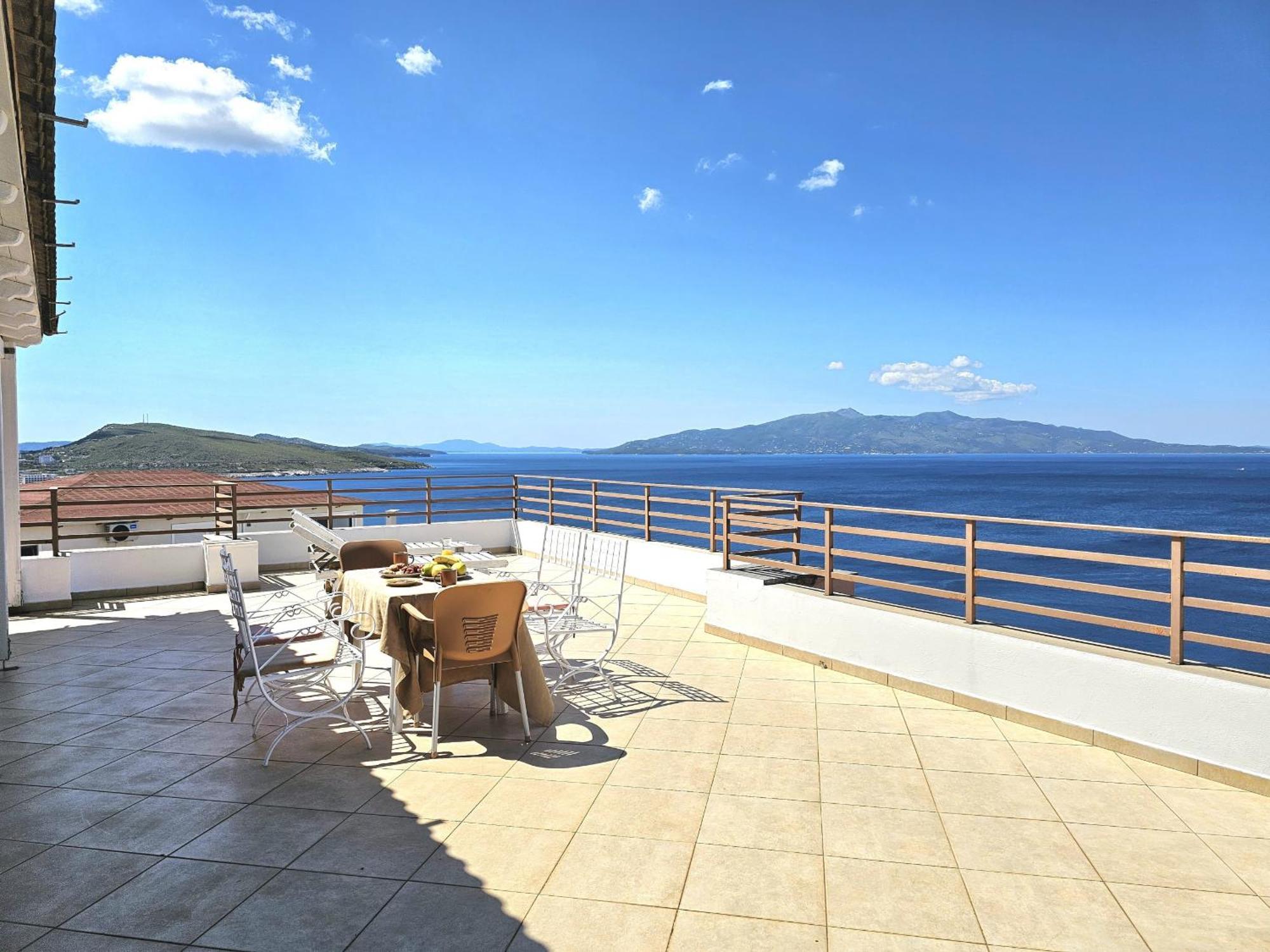 Sunset Penthouse Apartment Sarandë Exterior foto